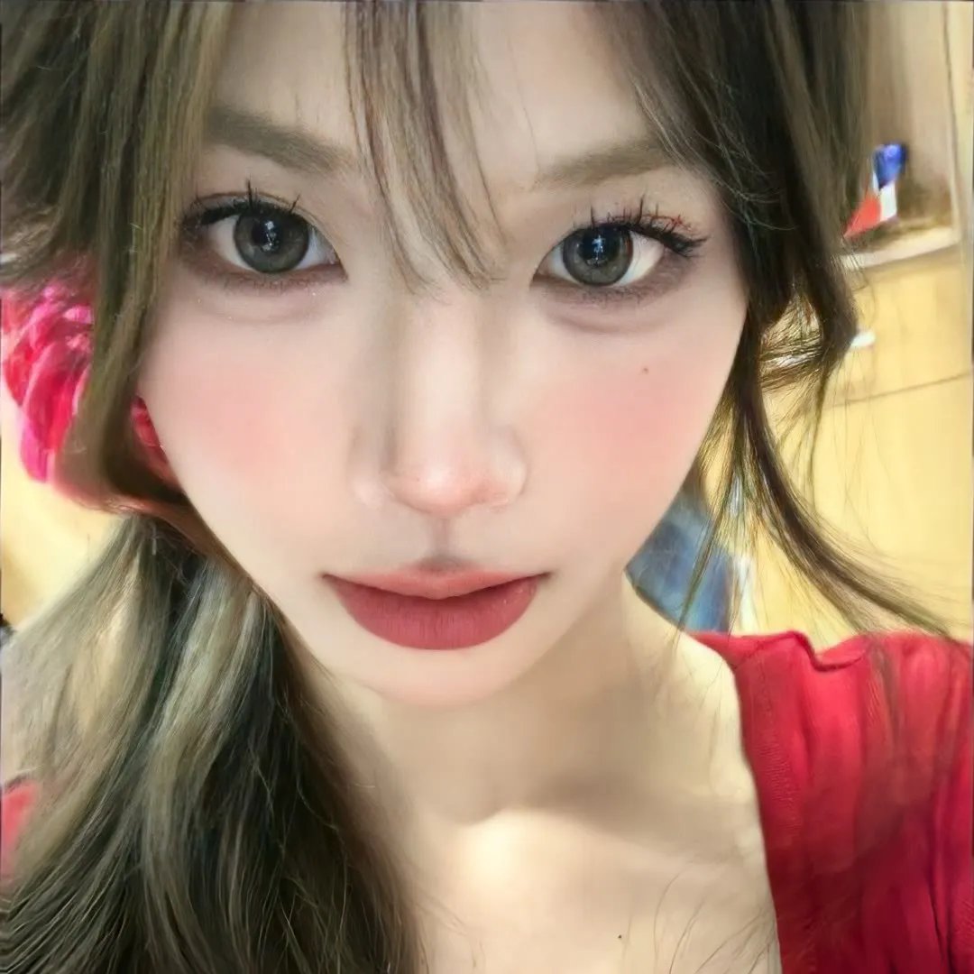 她的微笑和圈套